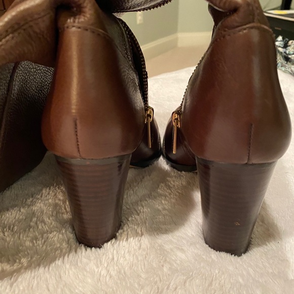 Coach Kaylie long boot stacked heel w box - Picture 5 of 15